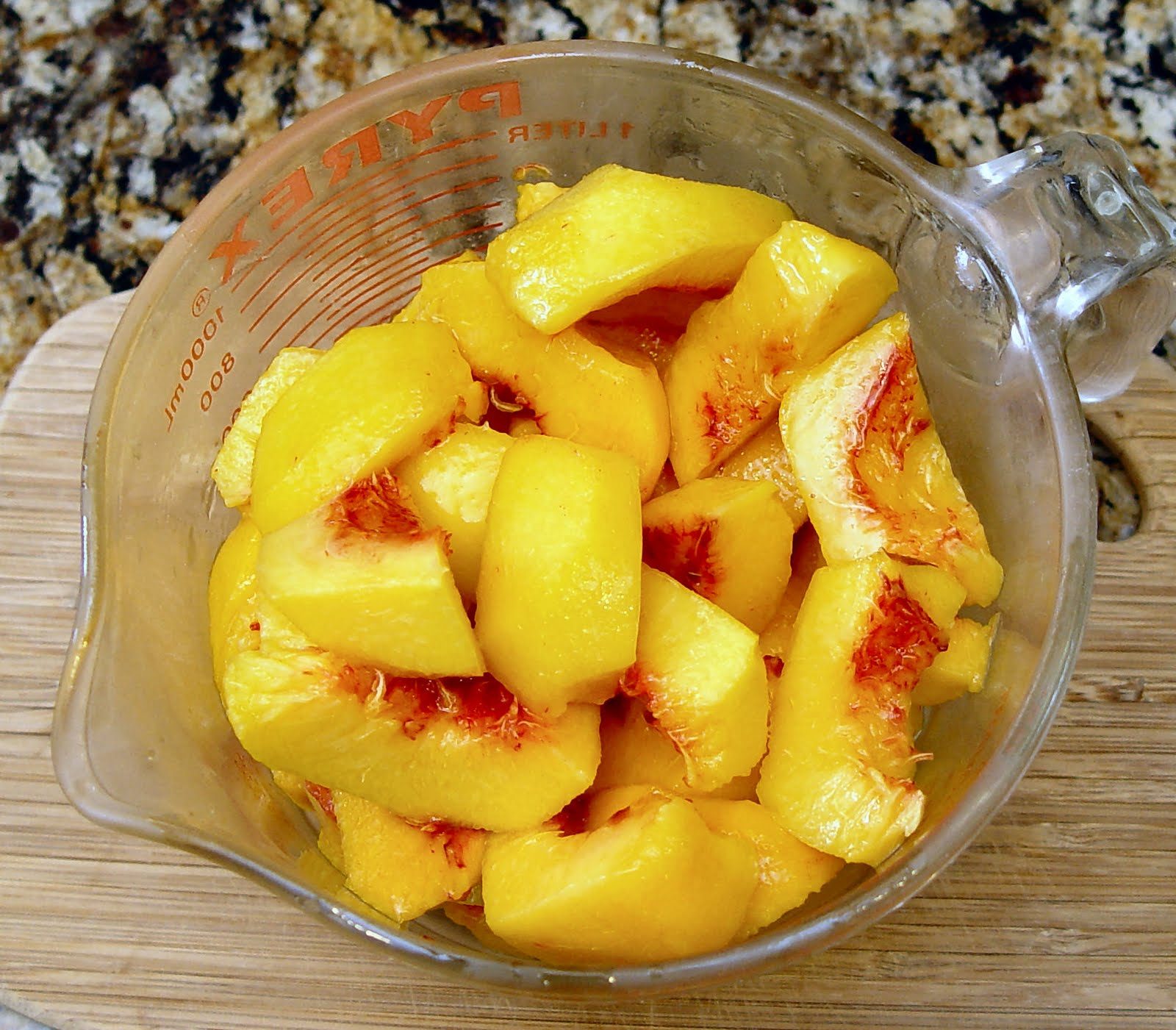 Easy Peach Pie.jpg